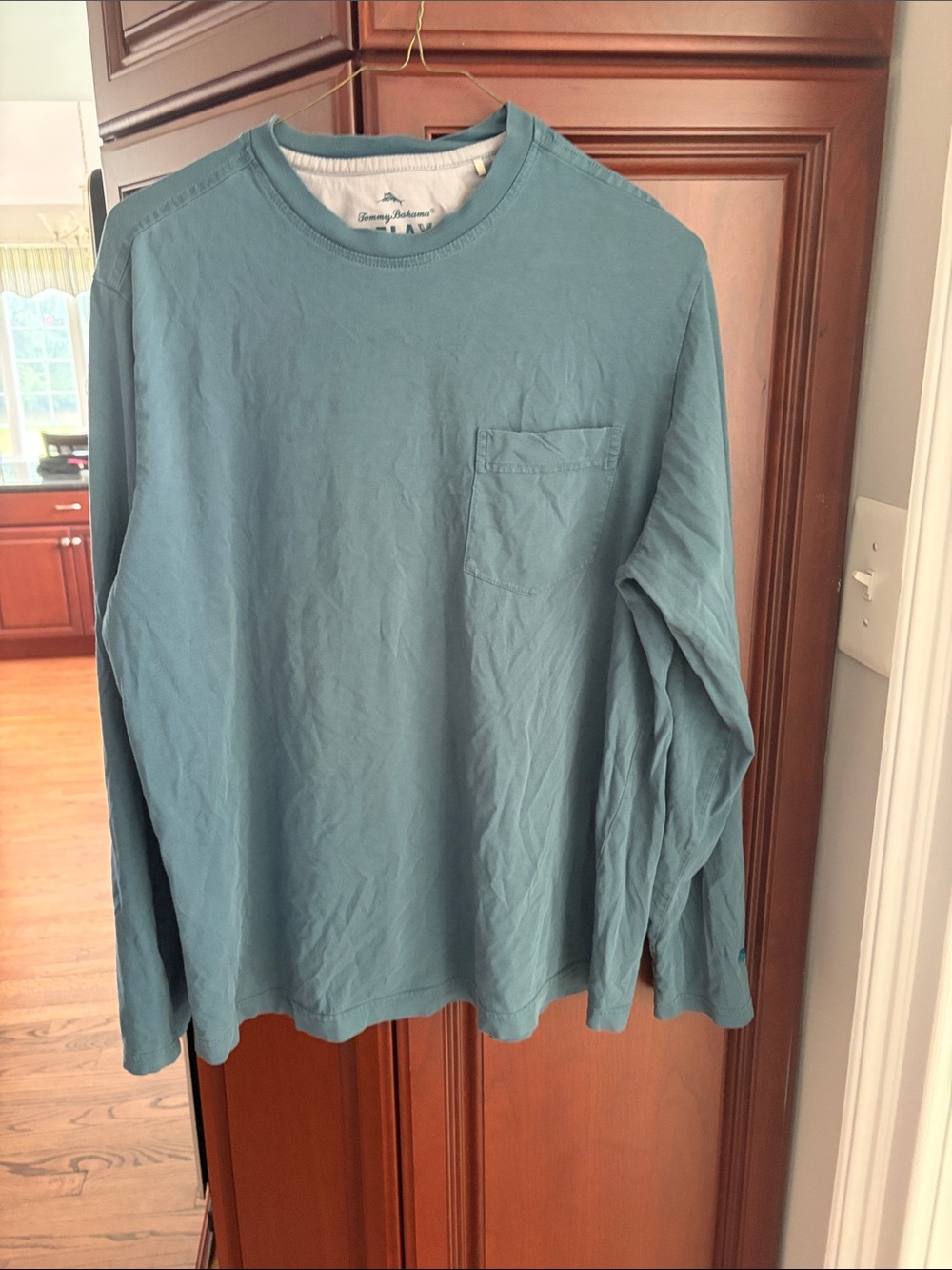 Tommy Bahama Men's Teal-Blue Long Sleeve Pocket Tee